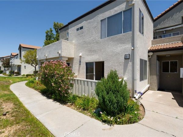 21200 Trumpet Dr #103, Unit 103, Newhall, CA 91321