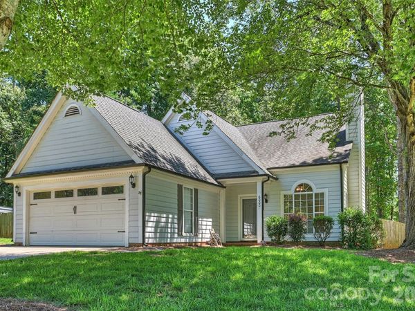 6000 Burnt Mill Run, Matthews, NC 28104