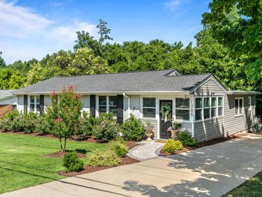 1304 Marlborough Road, Raleigh, NC 27610