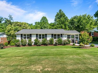 1304 Marlborough Road, Raleigh, NC 27610