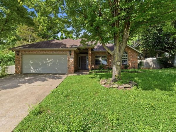 1719 Misty Lane , Fayetteville, AR 72703