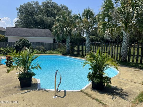 4550 La Jolla, Pensacola, FL 32504