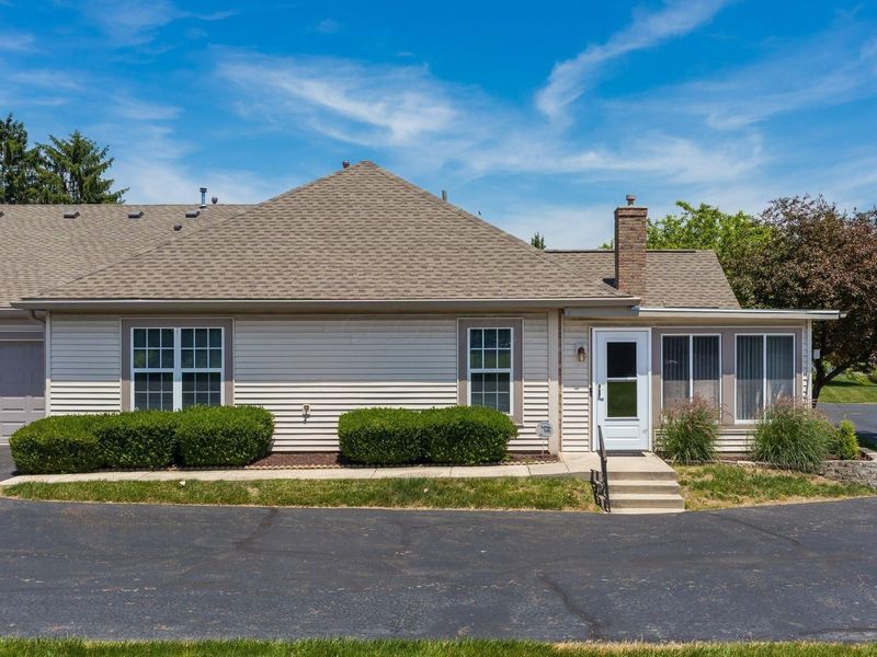 7 Broad Pointe Place , Unit 7, Columbus, OH 43213 Photo 2