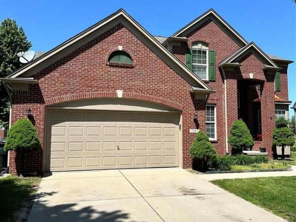 7383 Tottenham, Shelby Twp, MI 48317