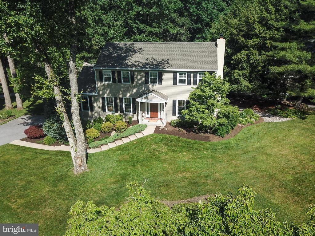 405 BROOKWOOD DRIVE, DOWNINGTOWN, PA 19335