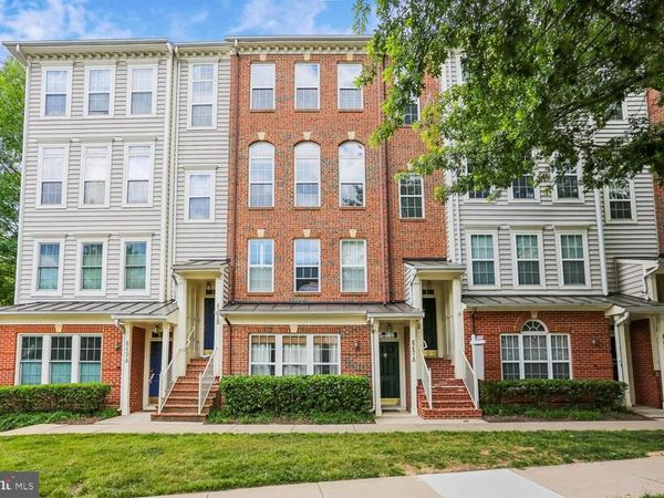 647 B MAIN STREET, Unit 647-B, GAITHERSBURG, MD 20878