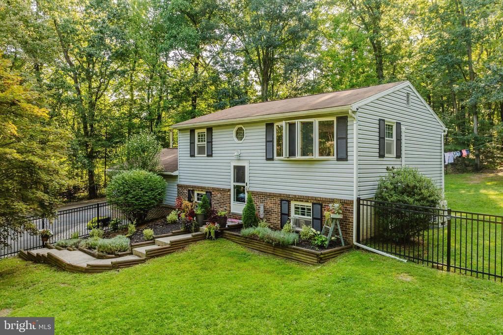 40 QUAKER HILL ROAD , MORGANTOWN, PA 19543