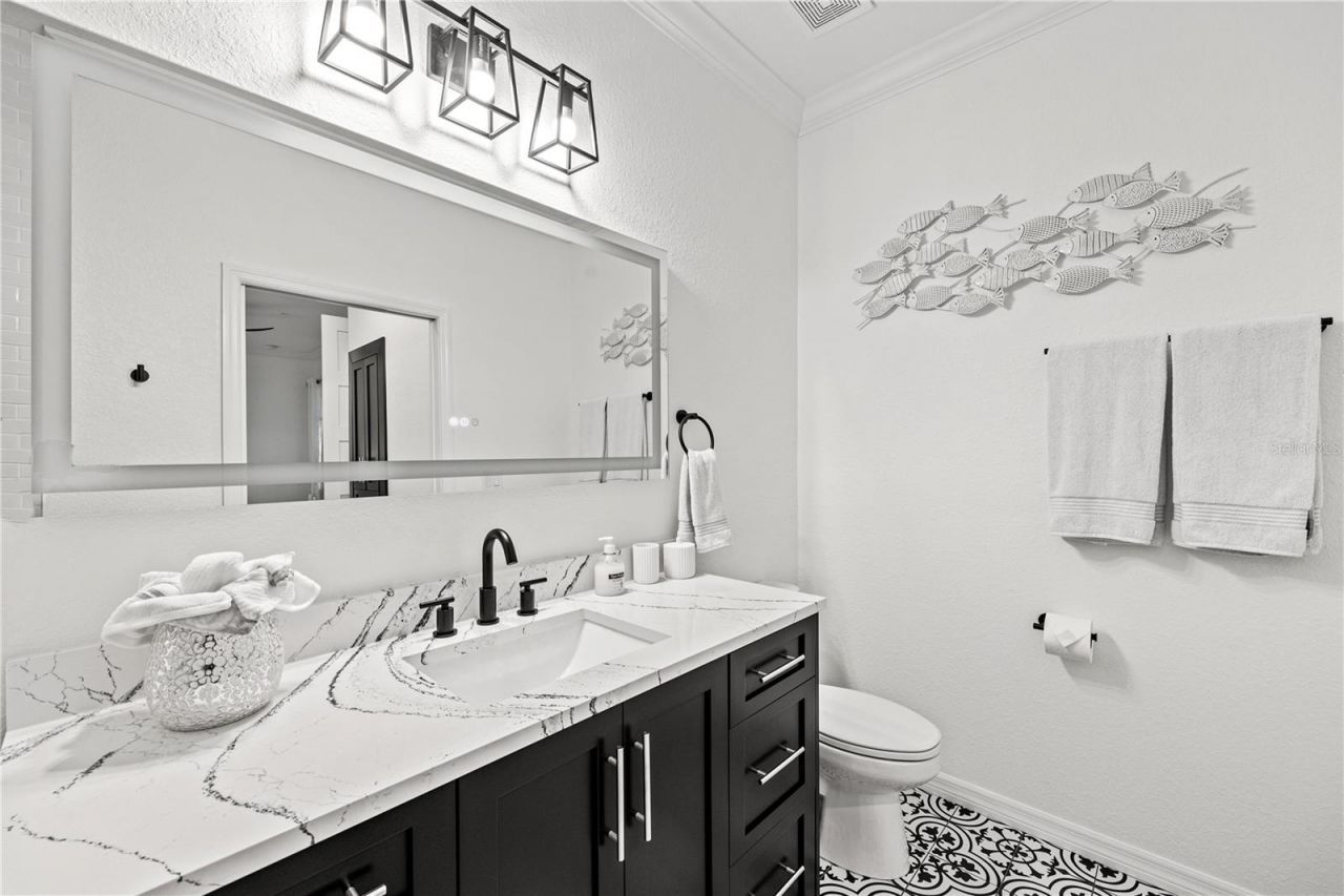 18114 Gawthrop Drive , Unit 402, Bradenton, FL 34211 Photo