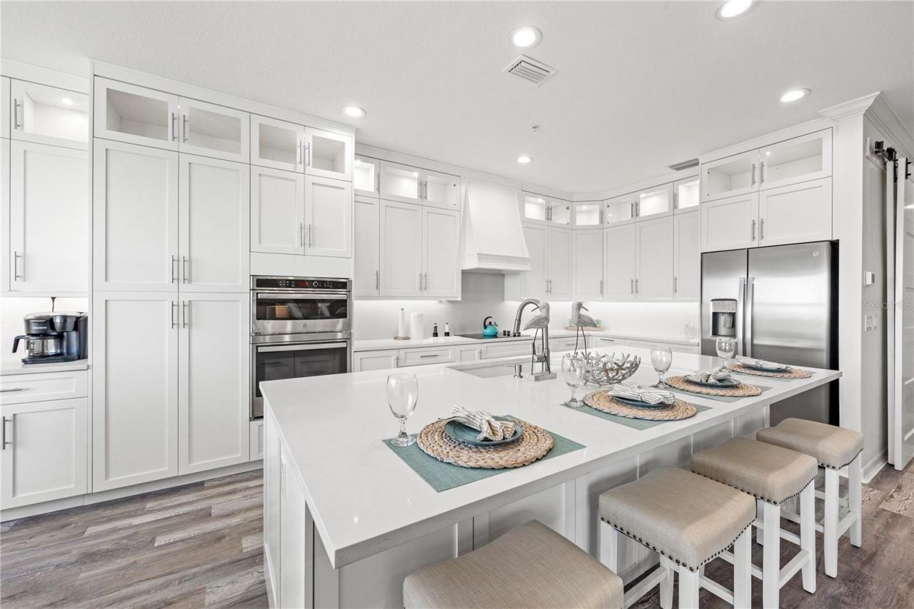 18114 Gawthrop Drive , Unit 402, Bradenton, FL 34211 Photo