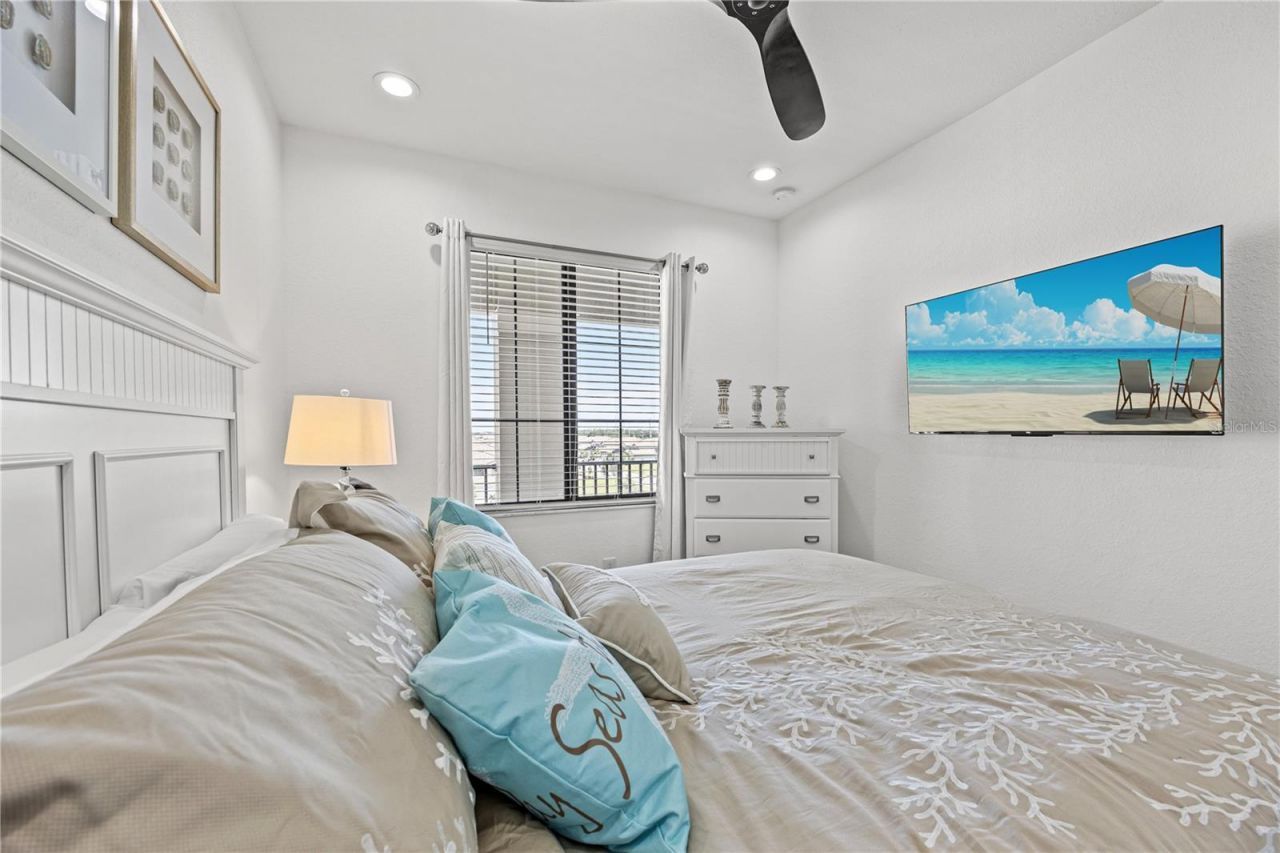 18114 Gawthrop Drive , Unit 402, Bradenton, FL 34211 Photo
