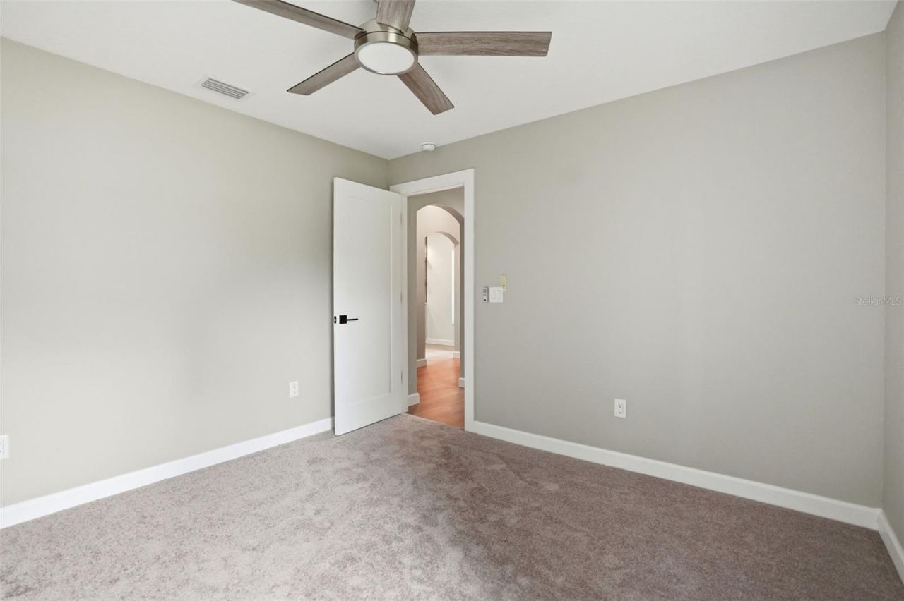 352 Garfield , Masaryktown, FL 34604 Photo