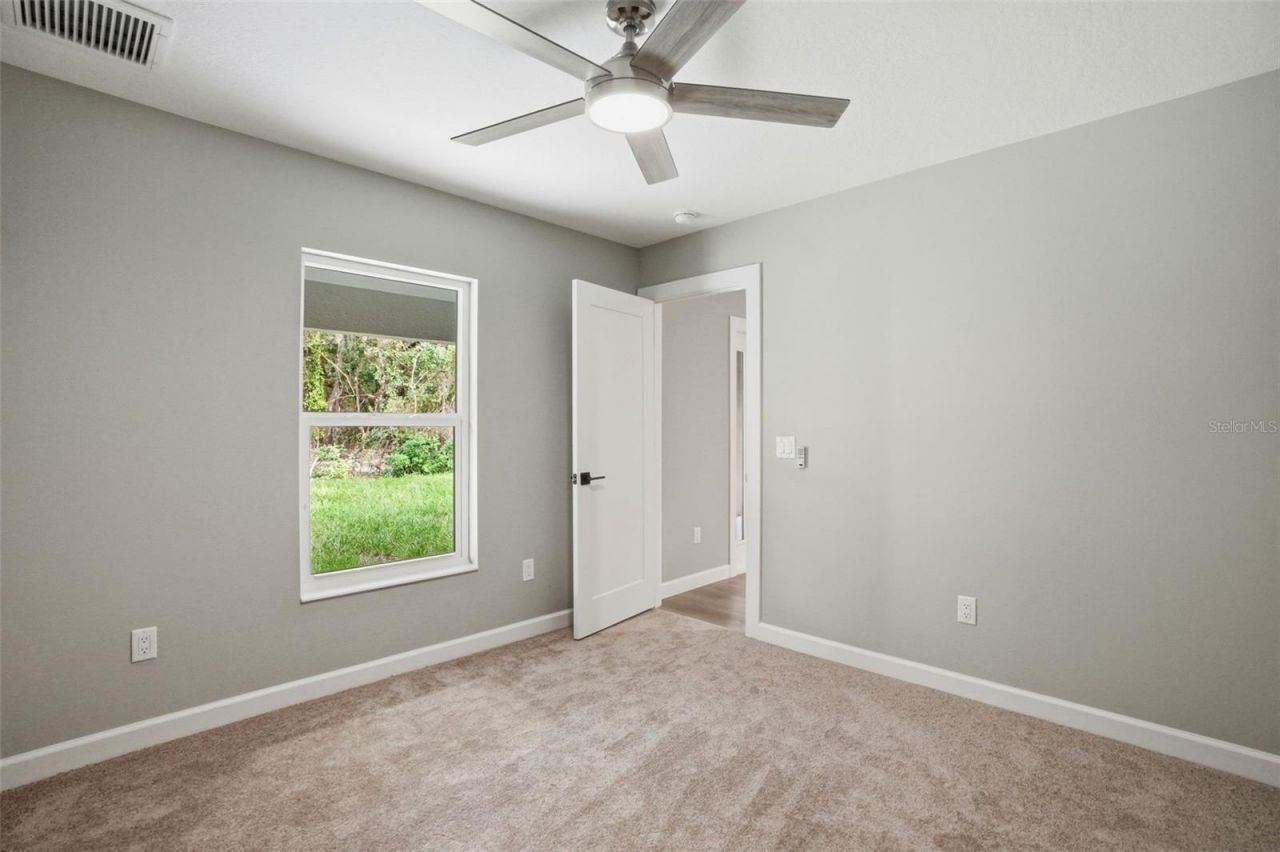 352 Garfield , Masaryktown, FL 34604 Photo