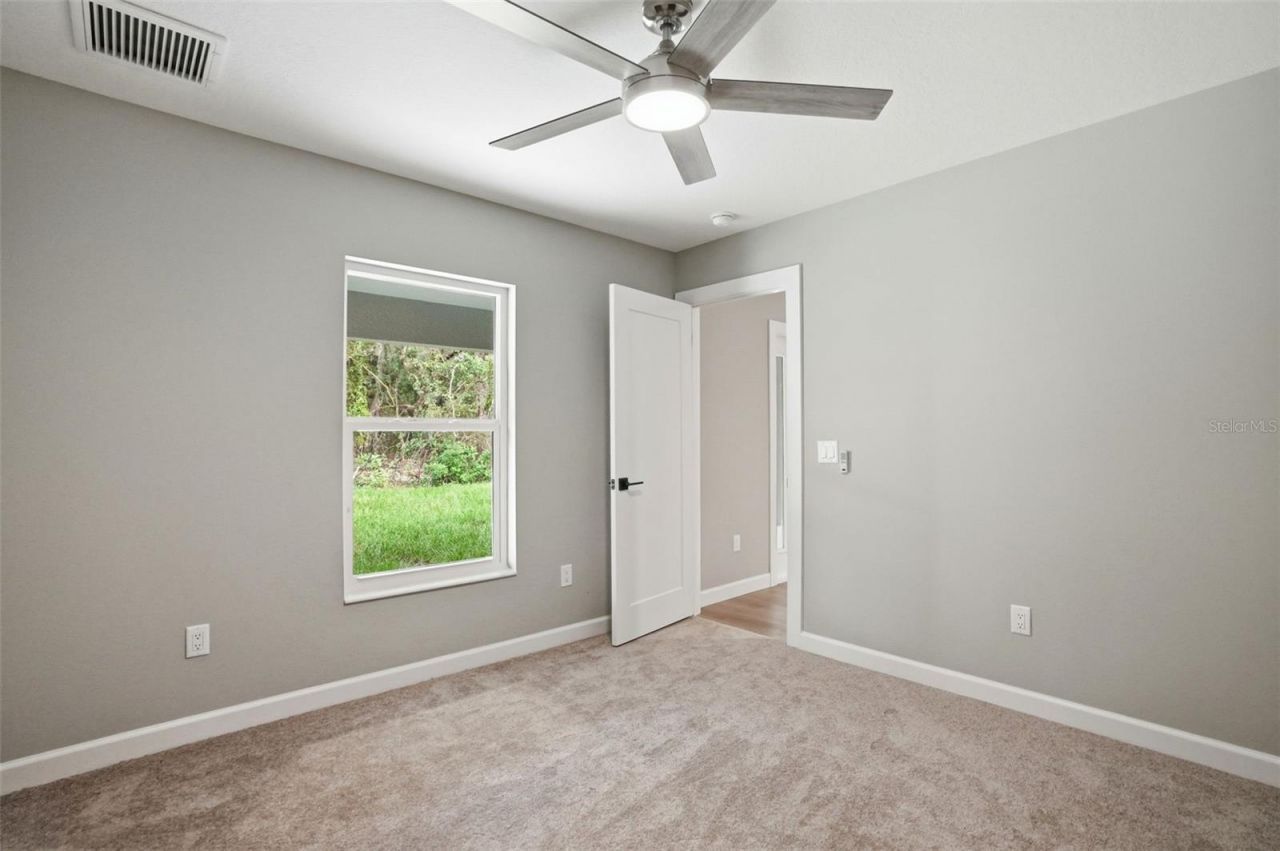 352 Garfield , Masaryktown, FL 34604 Photo