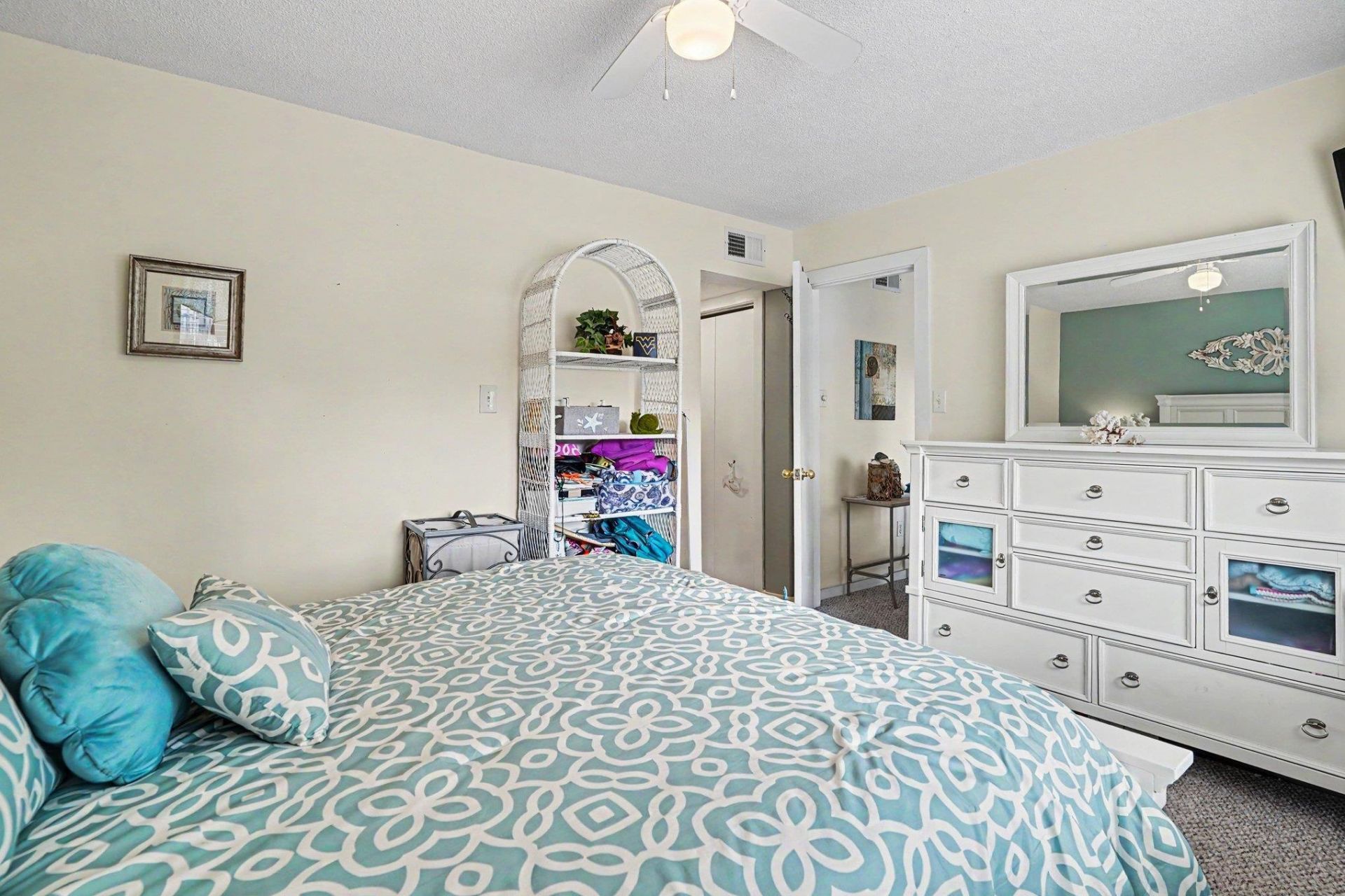 9661 Shore Dr.  Photo 15
