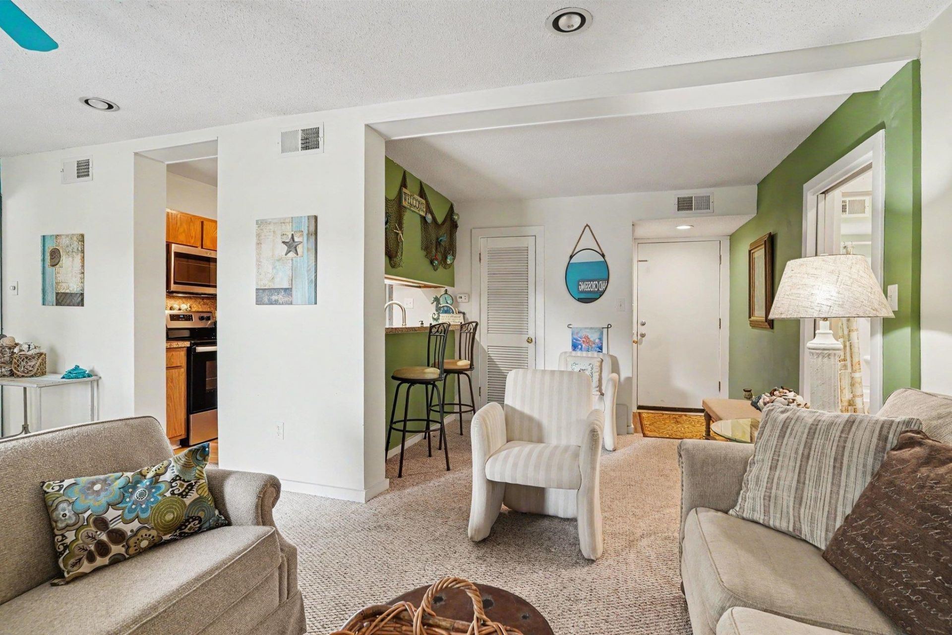 9661 Shore Dr.  Photo 7