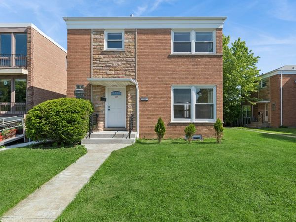 3518 W Main Street , Skokie, IL 60076