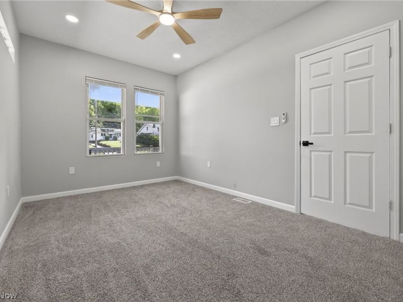 3226 W Ridgewood Drive , Parma, OH 44134 Photo 11