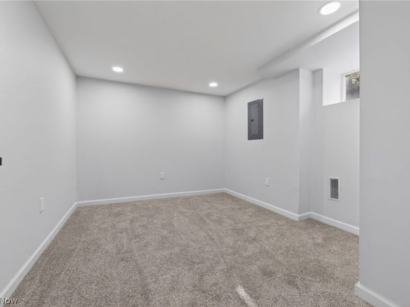 3226 W Ridgewood Drive , Parma, OH 44134 Photo 15