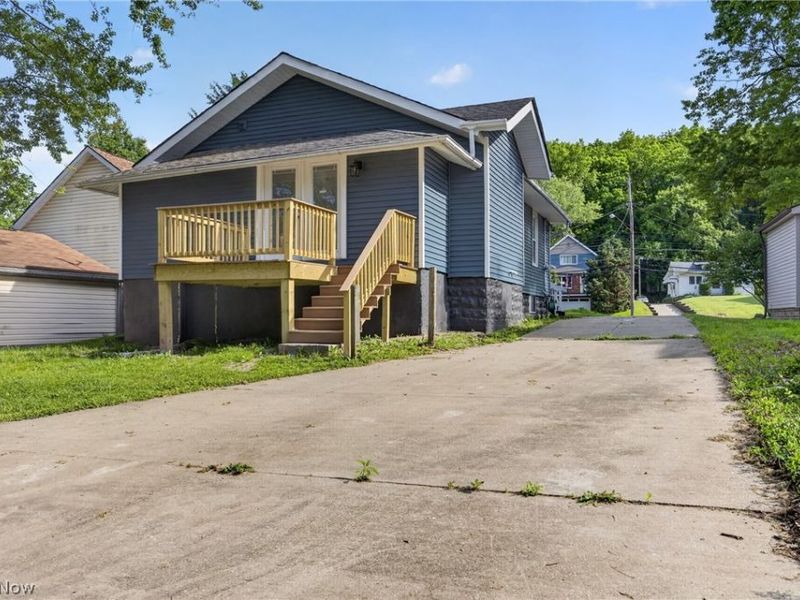 3226 W Ridgewood Drive , Parma, OH 44134 Photo 20