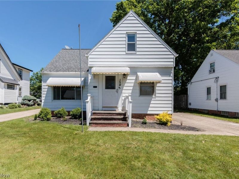 1565 Temple Avenue , Mayfield Heights, OH 44124 Photo 1