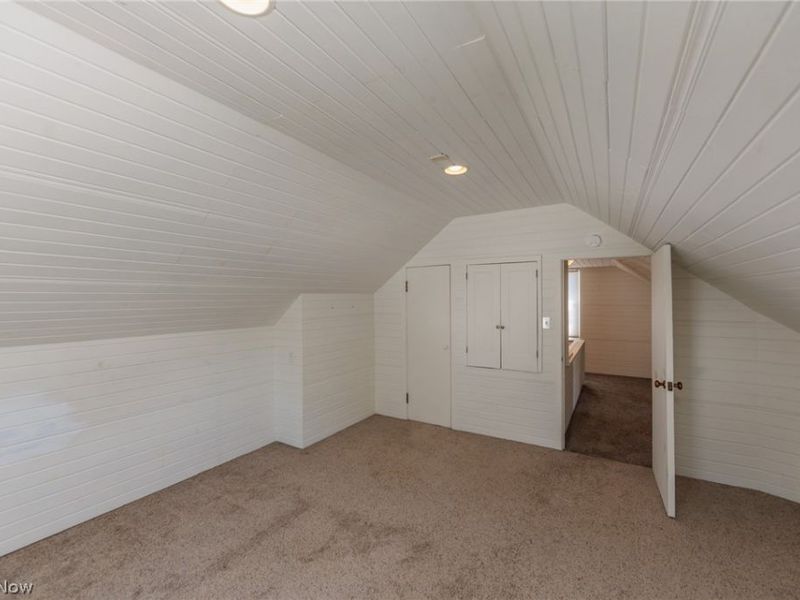 1565 Temple Avenue , Mayfield Heights, OH 44124 Photo 19