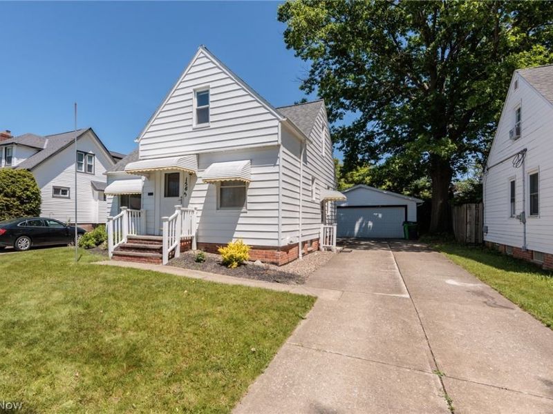 1565 Temple Avenue , Mayfield Heights, OH 44124 Photo 2