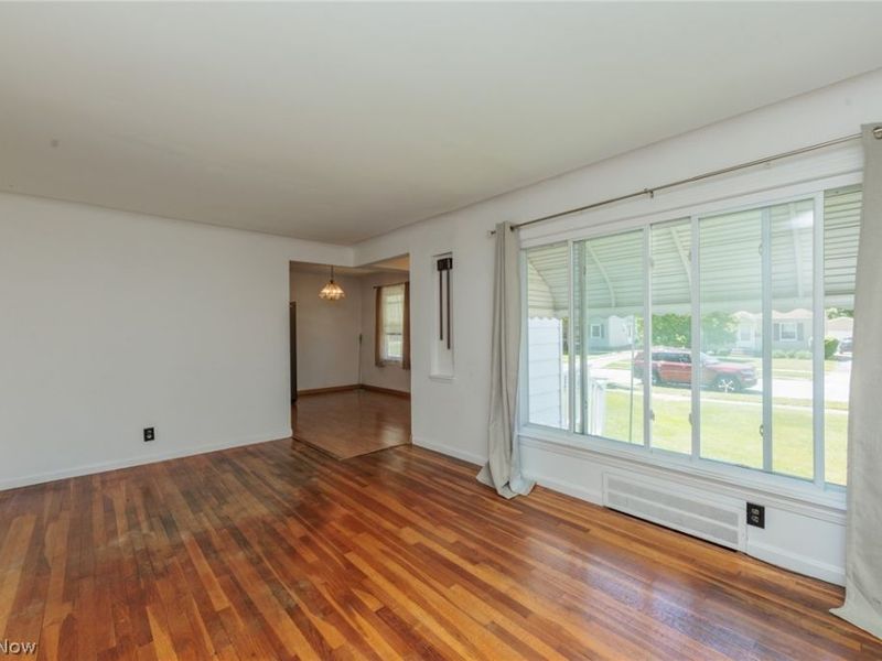1565 Temple Avenue , Mayfield Heights, OH 44124 Photo 29