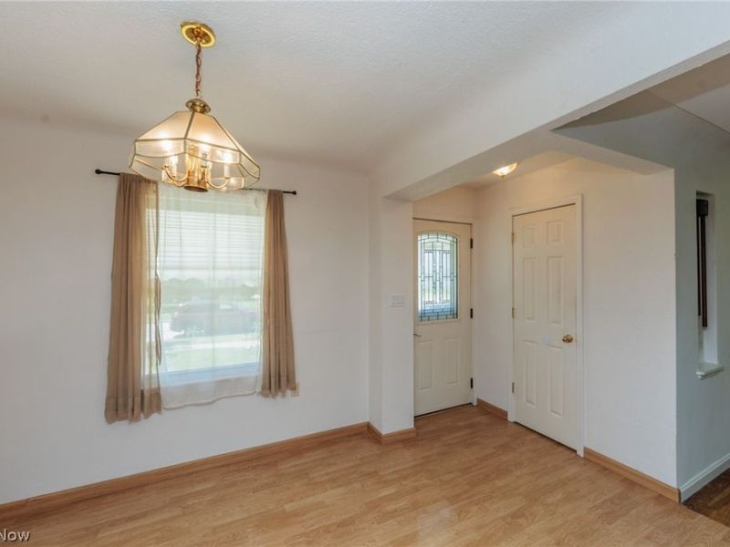 1565 Temple Avenue , Mayfield Heights, OH 44124 Photo 30