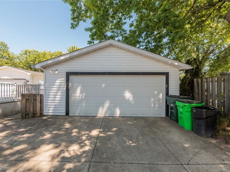 1565 Temple Avenue , Mayfield Heights, OH 44124 Photo 36