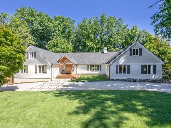 155 Marsh Glen Point , Sandy Springs, GA 30328