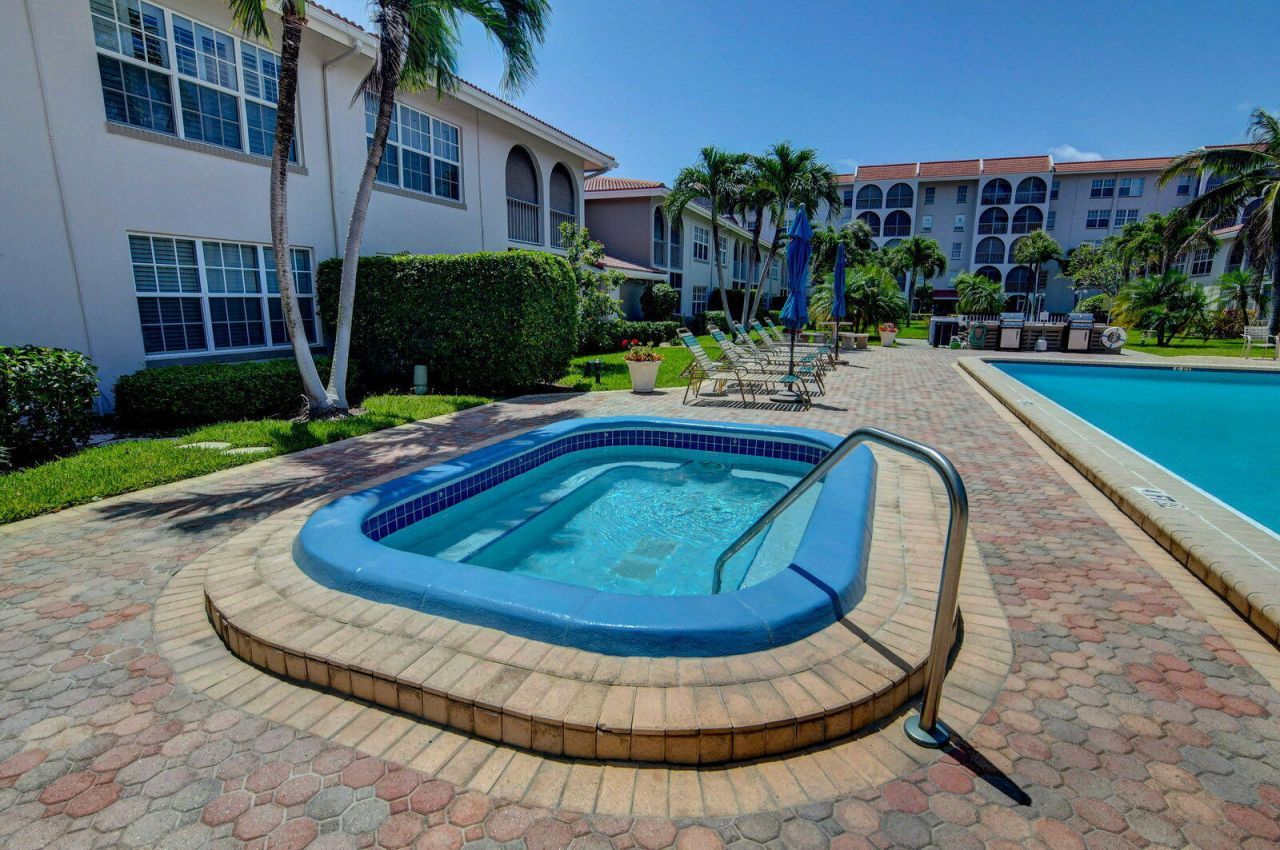 250 NE 20th Street, Unit 5230, Boca Raton, FL 33431 Photo