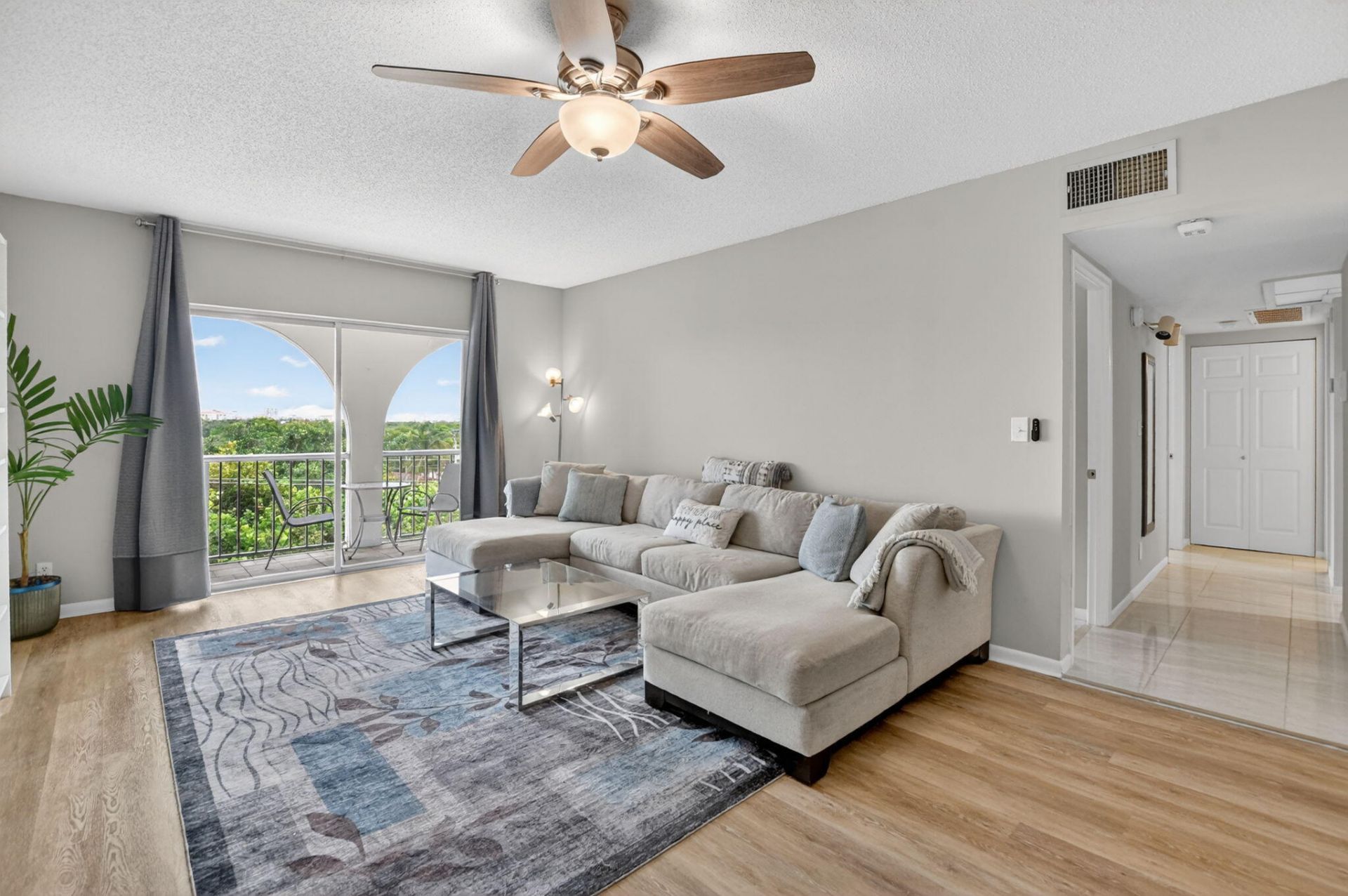 250 NE 20th Street, Unit 5230, Boca Raton, FL 33431 Photo
