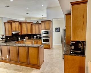 1965 S Club Drive S, Wellington, FL 33414 Photo