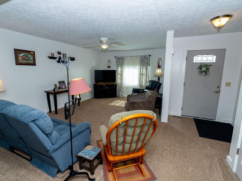 2561 Ballentine Pike, Springfield, OH 45502 Photo 11