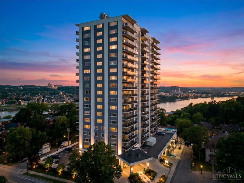 2200 Victory Parkway, Unit 2504, Cincinnati, OH 45206 Photo 6
