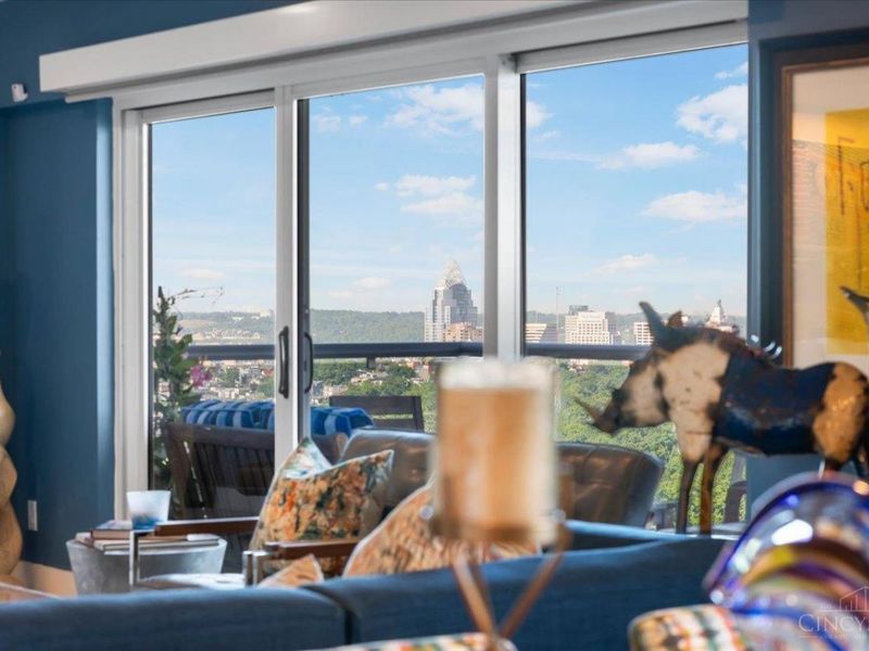 2200 Victory Parkway, Unit 2504, Cincinnati, OH 45206 Photo 63