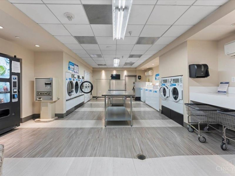 2200 Victory Parkway, Unit 2504, Cincinnati, OH 45206 Photo 91