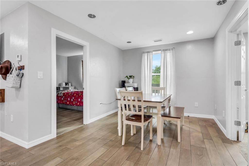 341 Golden Gate Blvd E, Naples, FL 34120 Photo