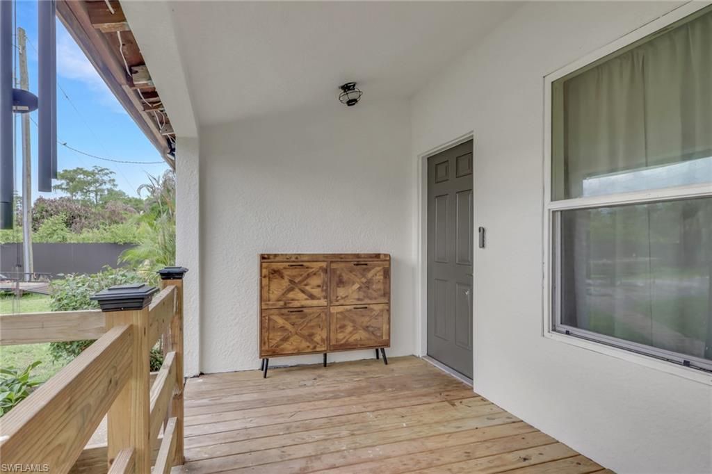 341 Golden Gate Blvd E, Naples, FL 34120 Photo