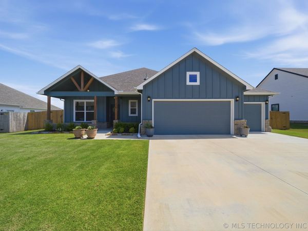 31236 E 65th Place S, Broken Arrow, OK 74014