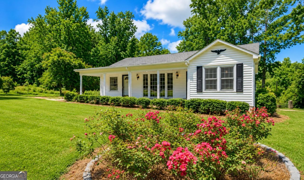 403 North Avenue, Eastanollee, GA 30538 Main Photo
