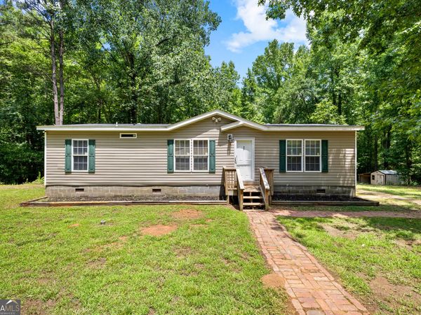 888 Minardi Drive, Hogansville, GA 30230