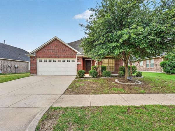 8204 Tierra Del Sol Road, Arlington, TX 76002