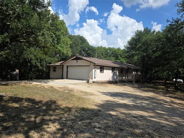 228 Hcr 2415 N, Hillsboro, TX 76645