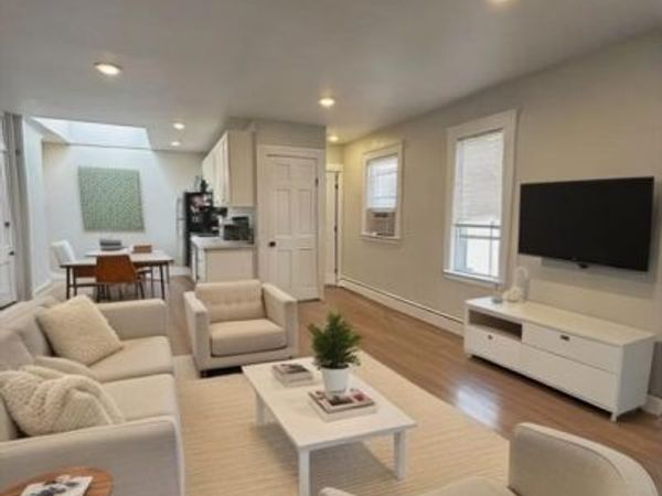 79 Farrington St, Unit 4, Quincy, MA 02170
