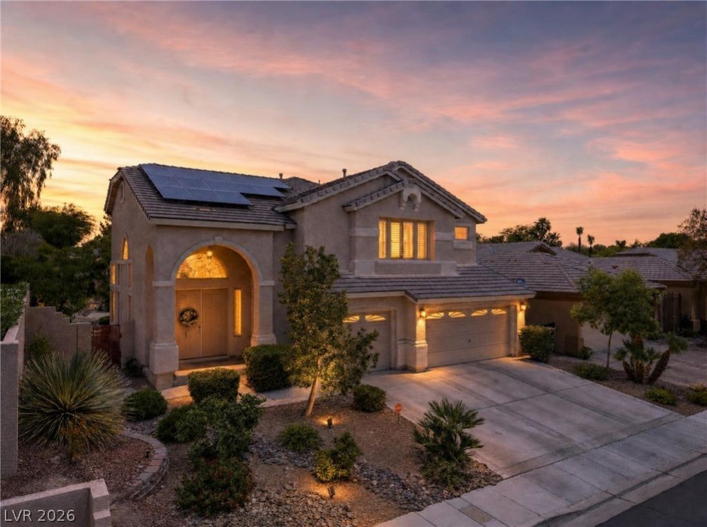 10548 Meadow Mist Avenue , Las Vegas, NV 89135