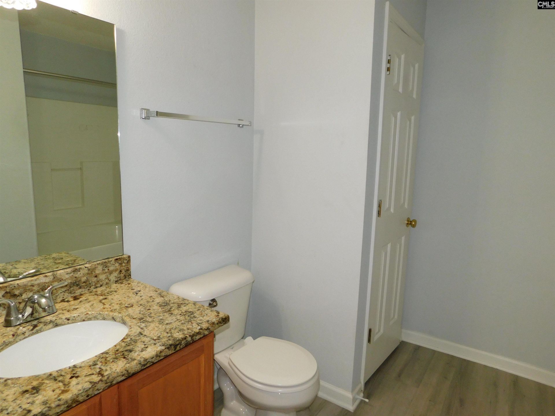 141 Wincay Road  Photo 7
