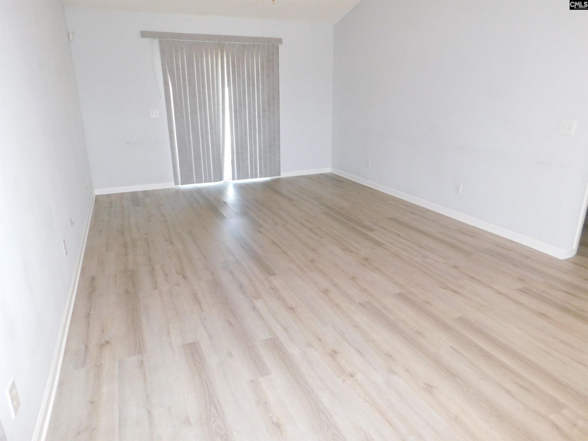141 Wincay Road  Photo 8