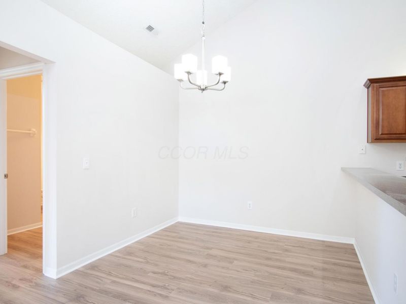7390 Falls View Circle , Delaware, OH 43015 Photo 12