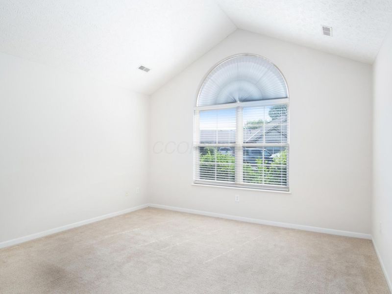 7390 Falls View Circle , Delaware, OH 43015 Photo 14
